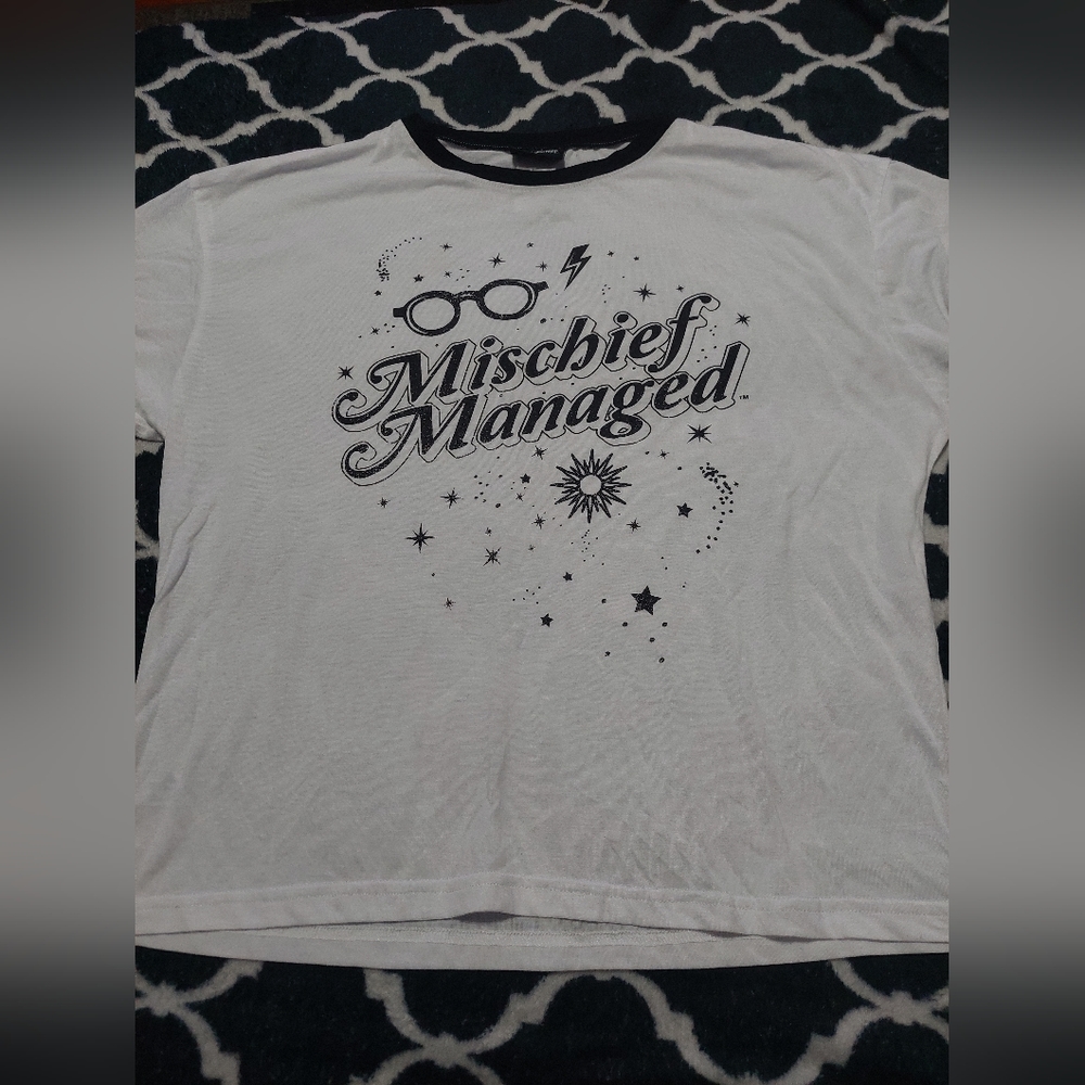 Never‎ worn Harry Potter junior's tee Size XL